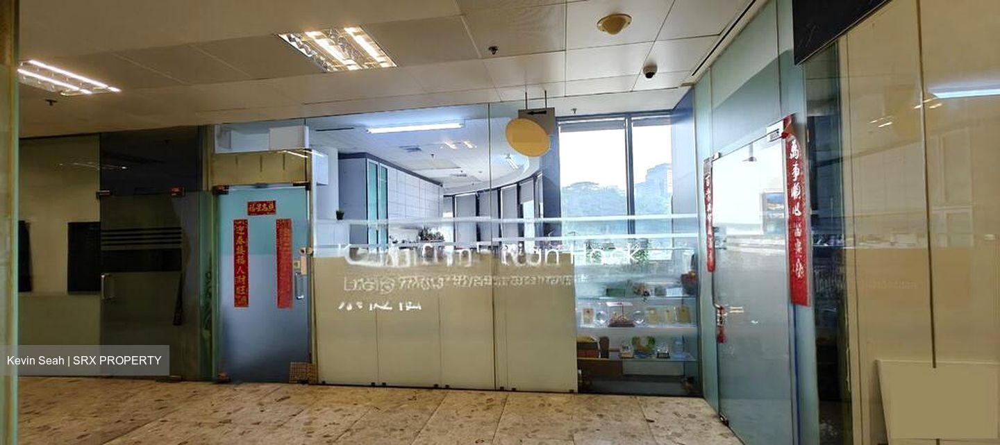 Concorde Shopping Centre (D3), Office #451327141